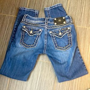 Miss Me Big Stitch Skinny Size 28